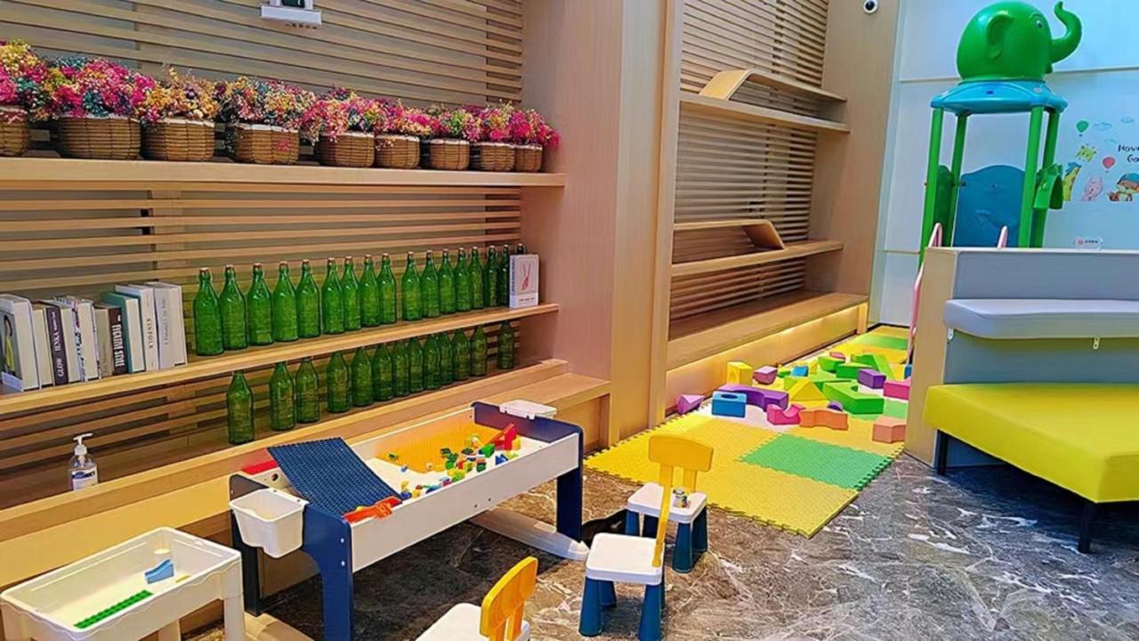 Holiday Inn Shanghai Dishui Lake By Ihg Nanhui ภายนอก รูปภาพ