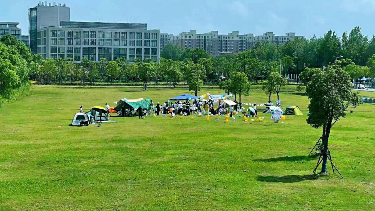 Holiday Inn Shanghai Dishui Lake By Ihg Nanhui ภายนอก รูปภาพ